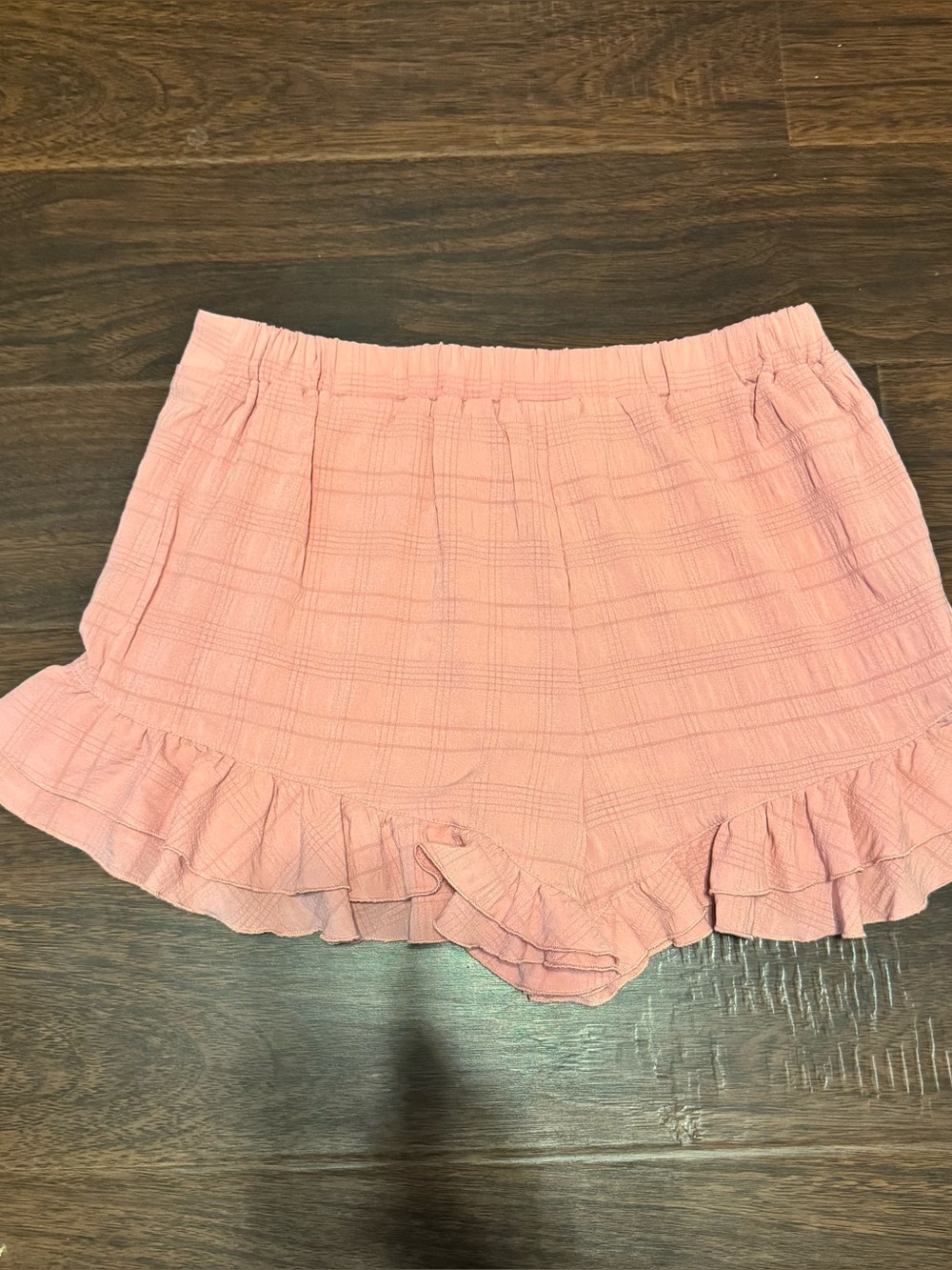 Pink Ruffle Hem Flowy Shorts Women’s XL Pull On